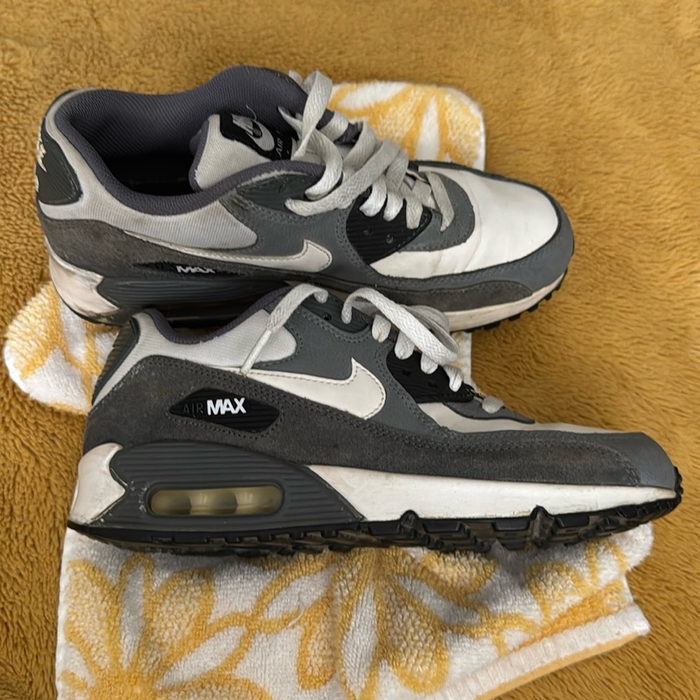 Women’s Nike Air Max